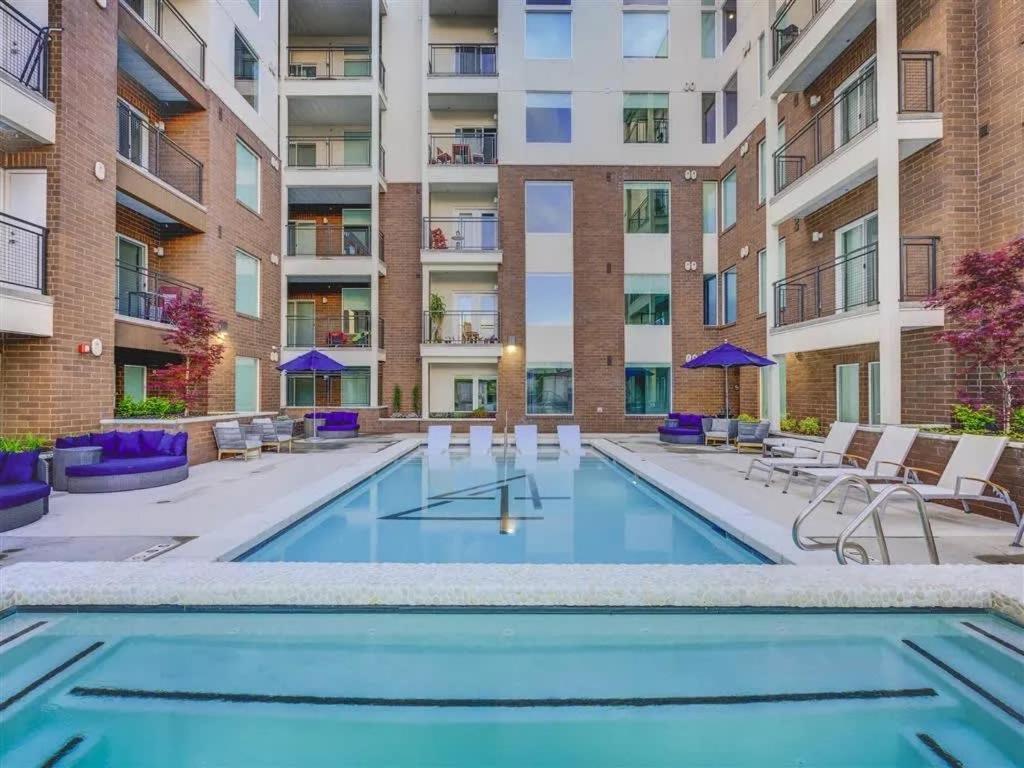 Apartment Affordable In Salt Ideal Location